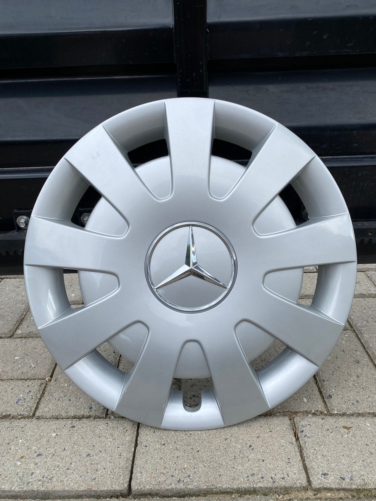 1 originele Mercedes Benz Sprinter wieldop 16” inch, Auto diversen, Wieldoppen, Ophalen of Verzenden, Zo goed als nieuw