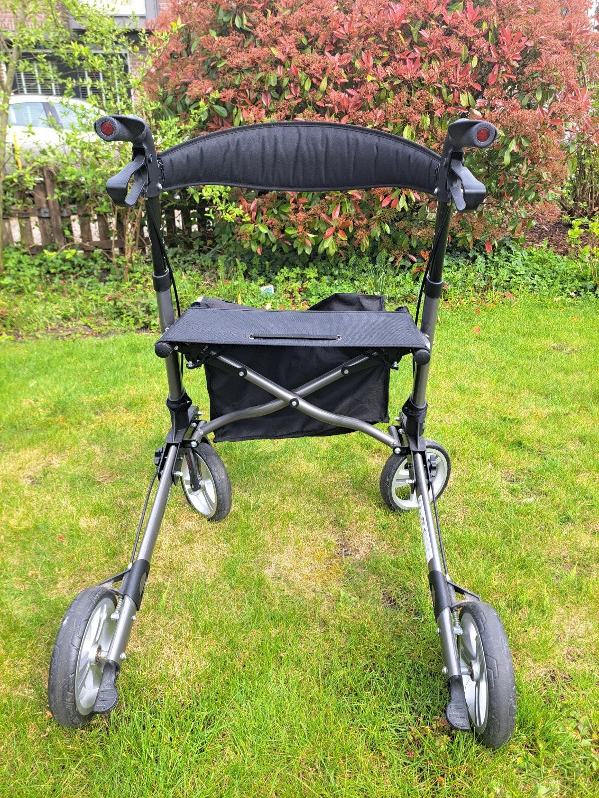 Rollator Drive Moka incl rugband en tas, Diversen, Ophalen of Verzenden, Lichtgewicht, Gebruikt