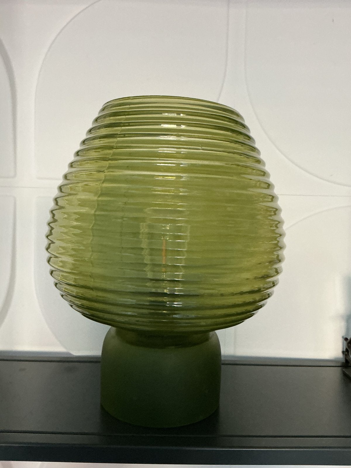 Groene glazen tafellamp met ribbels - Sfeervolle verlichting, Overige fittingen, Zo goed als nieuw, Groen, Modern