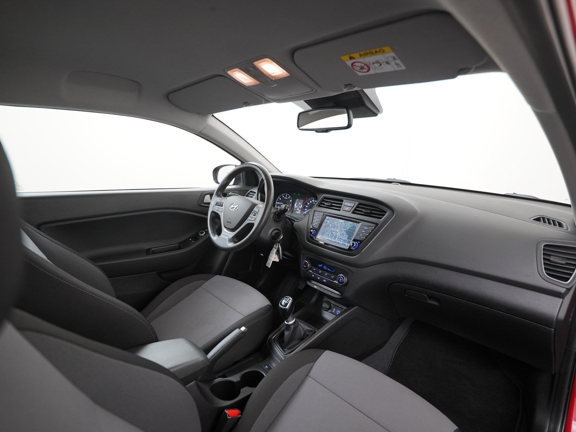 Hyundai i20 Coupé 1.0 T-GDI Comfort | Trekhaak | Camera | N, Auto's, Voorwielaandrijving, 12 maanden, Euro 6, 23 km/l