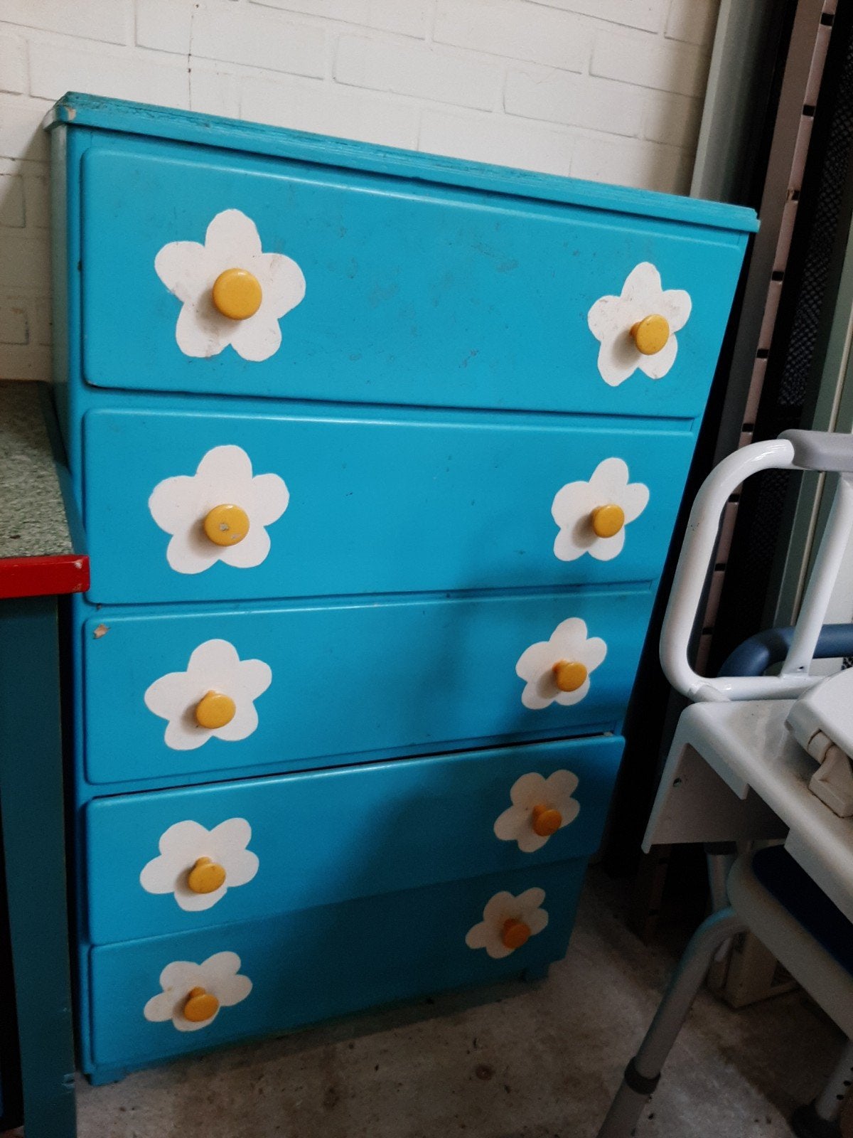 Brocante ladekastje, bureautje en kinderstoeltje, Ophalen, Gebruikt, Tafel