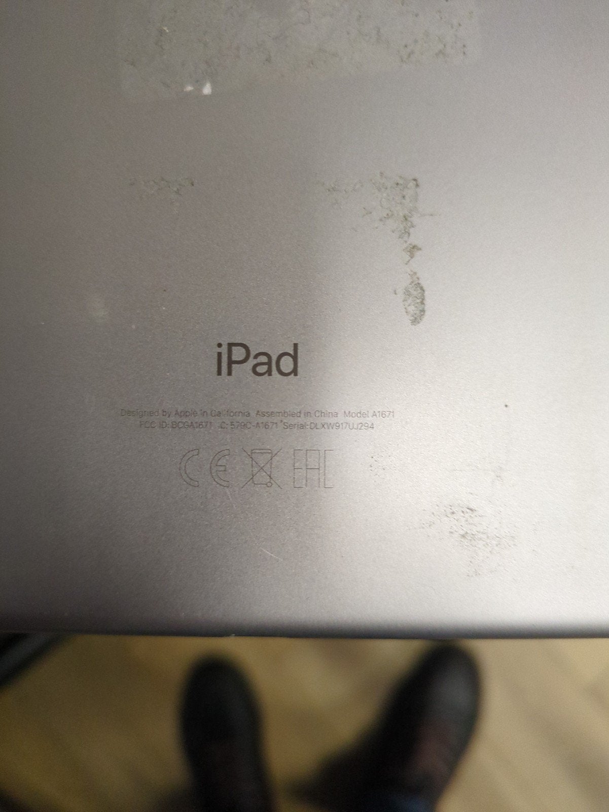 Foto 3 van 2x iPad Pro 12.9 128GB (SIM) met gebroken glas