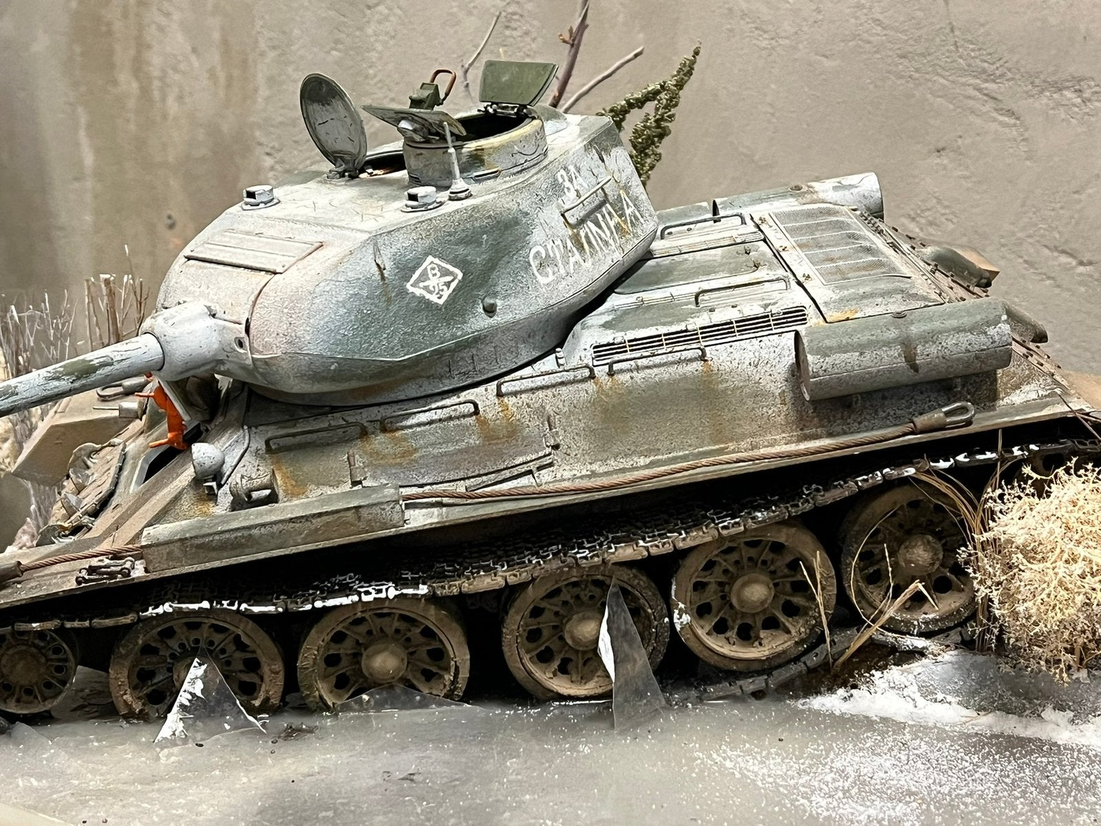 Grote T-34 winter 1/16 diorama!!, Ophalen, Groter dan 1:35, Zo goed als nieuw, Nvt