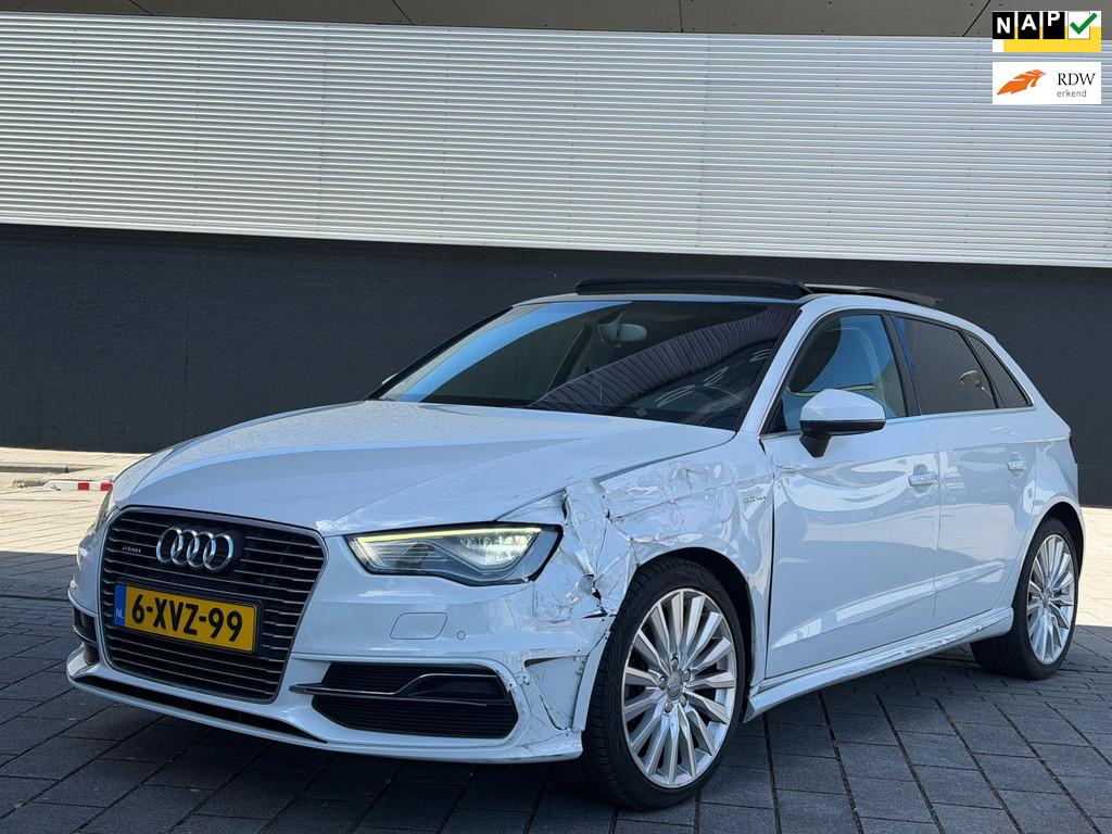 Audi A3 Sportback 1.4 e-tron PHEV S-LINE PANO/AUTOMAAT, Auto's, Audi, 8 kWh, Gebruikt, Euro 6, 4 cilinders