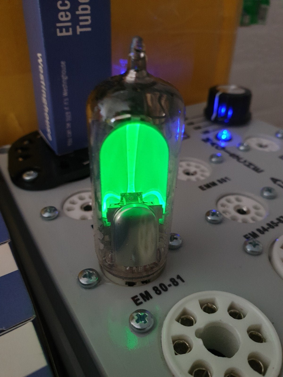 30 Nieuwe Philips EM80 Radiobuizen in Westinghouse dozen, Ophalen of Verzenden