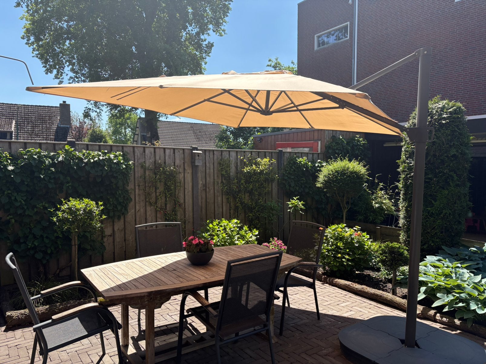 Zweefparasol, Tuin en Terras, Parasols, Ophalen, Kantelbaar, 2 tot 3 meter, Zweefparasol