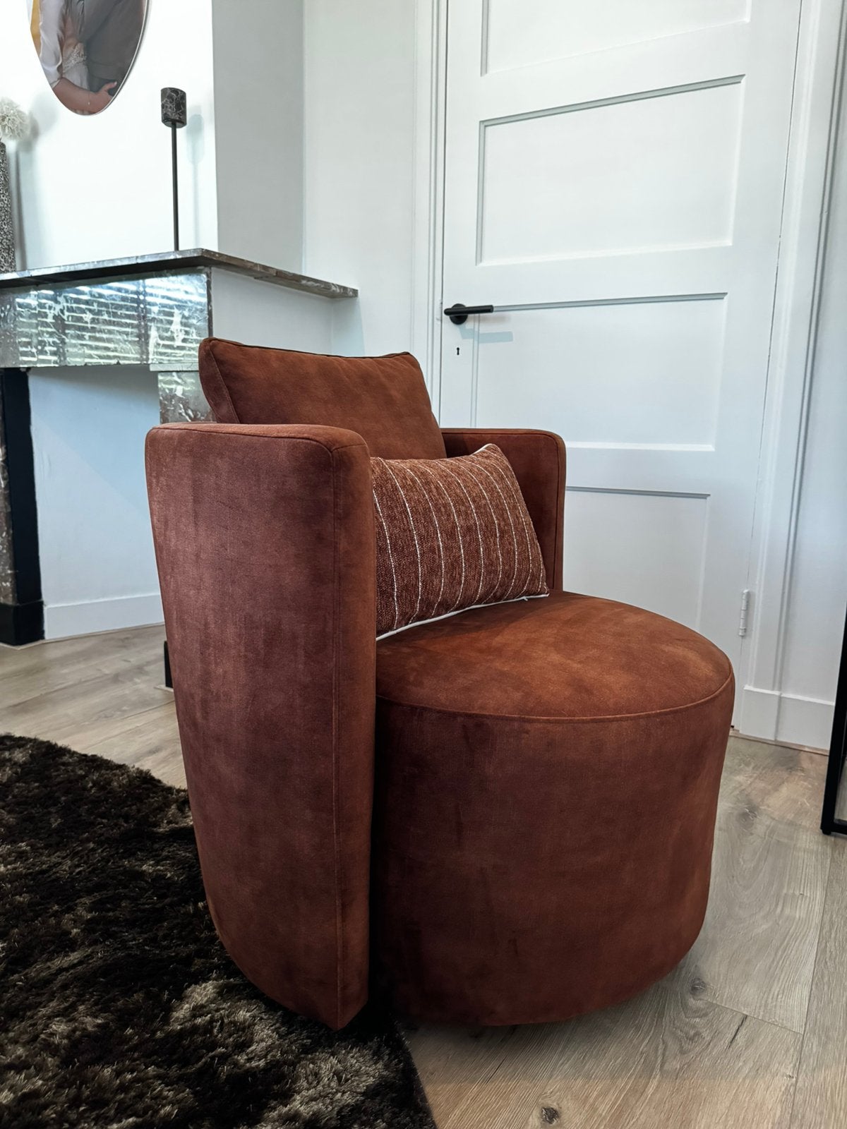 ZGAN Olav draaifauteuil kastanje bruin, Ophalen, Zo goed als nieuw, 75 tot 100 cm, 50 tot 75 cm