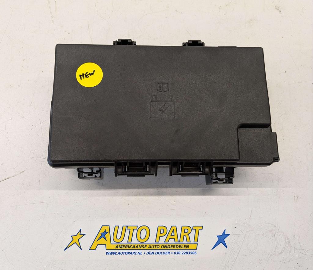 Dodge Ram DS zekeringkast 2015-2022, PO Box 21-8004 | Auburn Hills, MI 48321-8004, Amerikaanse onderdelen, Nieuw, Ophalen of Verzenden