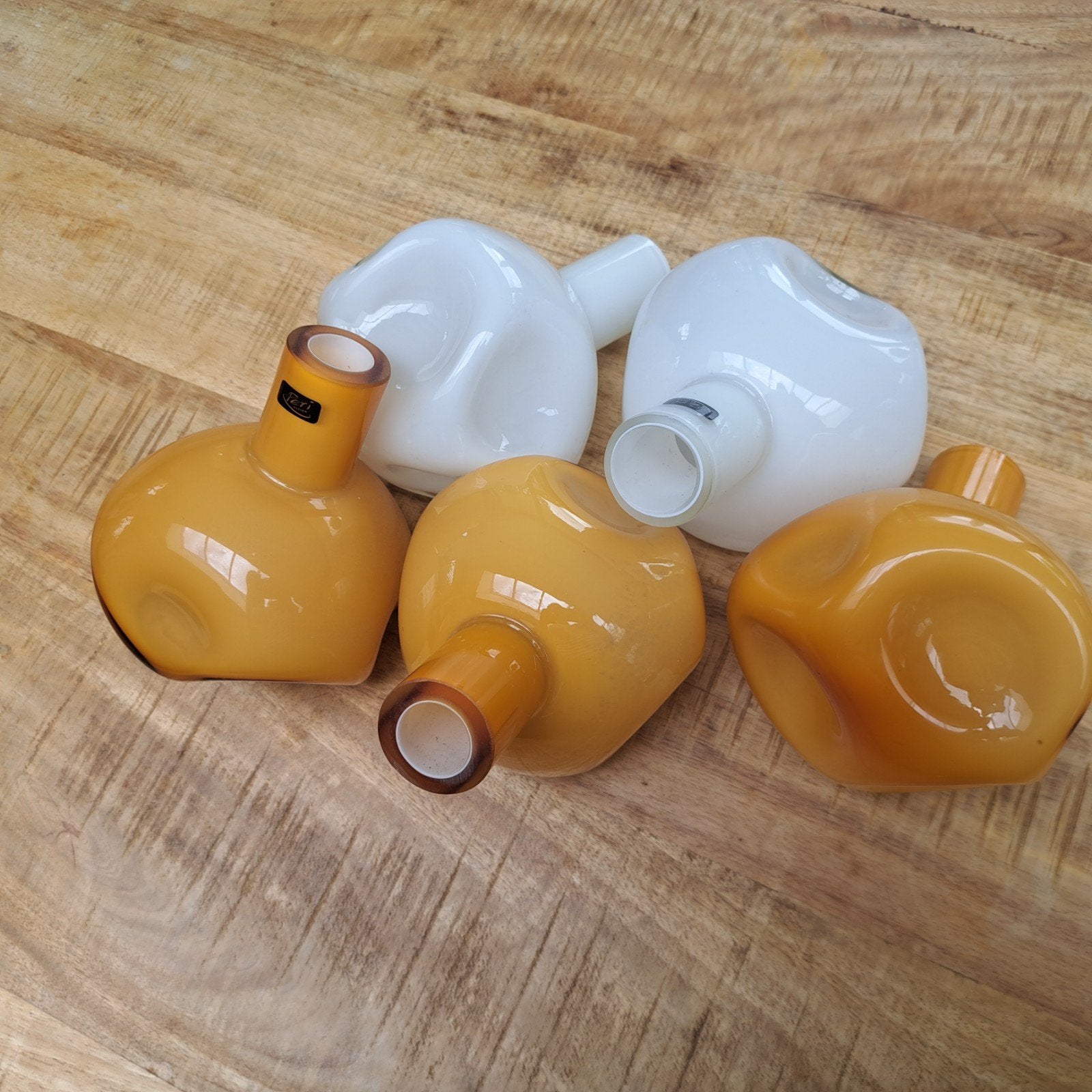Handgemaakte Peri bol vazen wit en oranje/bruin, Nieuw, Oranje, Ophalen of Verzenden, Glas