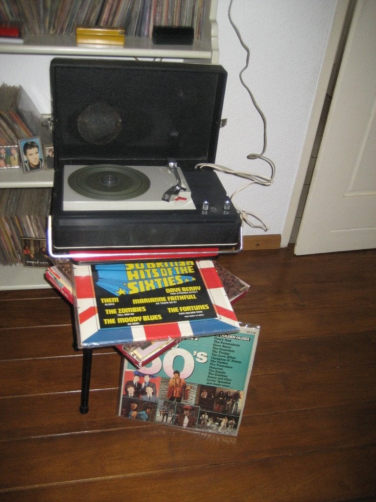 Sixties vintage platenspeler tafeltje en lps, Ophalen of Verzenden, Gebruikt, Platenspeler, Overige merken