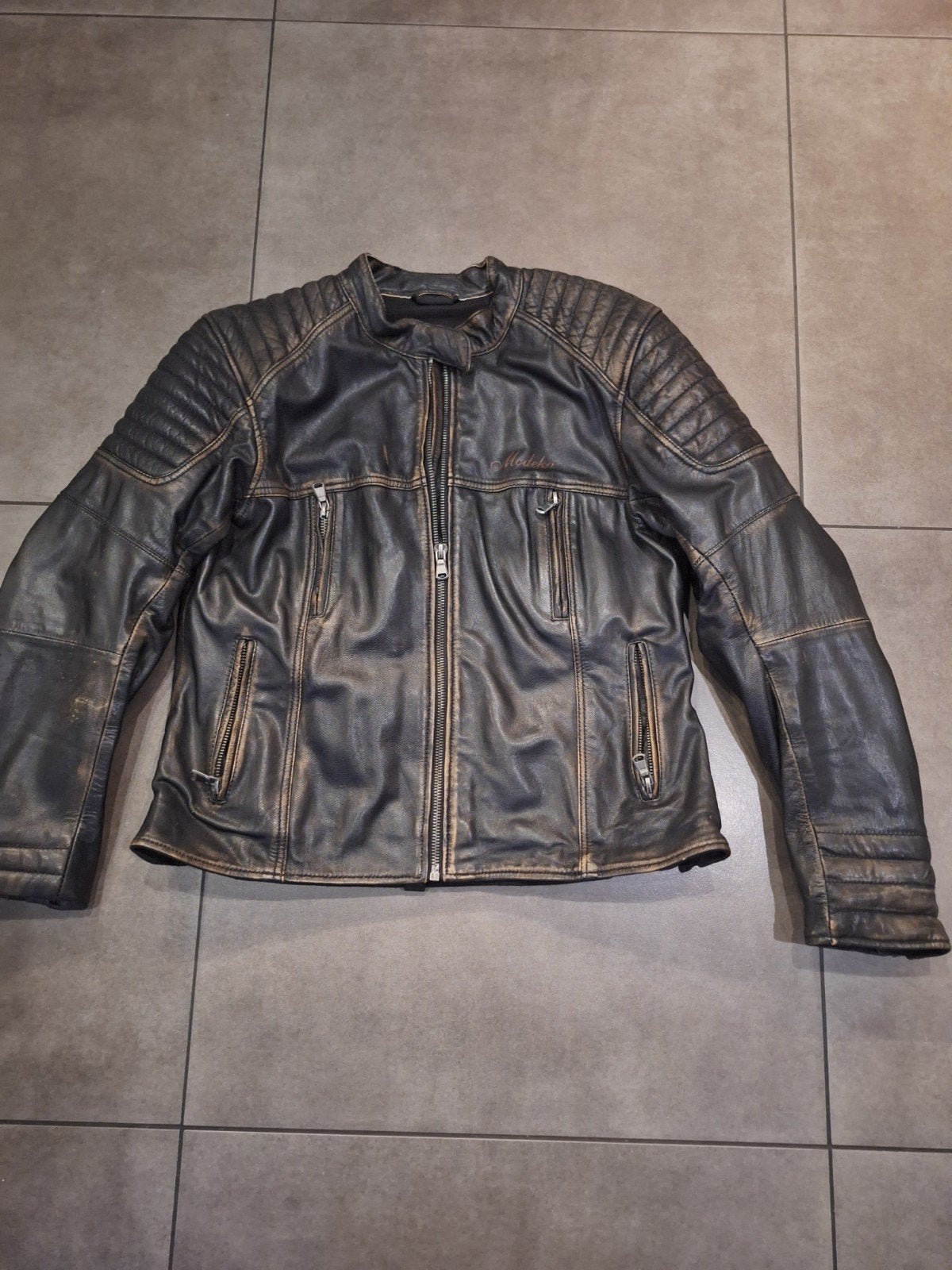 Te koop nette  bruine dames leren motorjas maat 46, Motoren, Kleding | Motorkleding, Ophalen of Verzenden