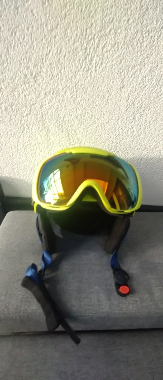 Gele kinder skihelm met skibril - Maat L-XL (52-55 cm), Overige merken, Overige typen, Nieuw, Ophalen of Verzenden
