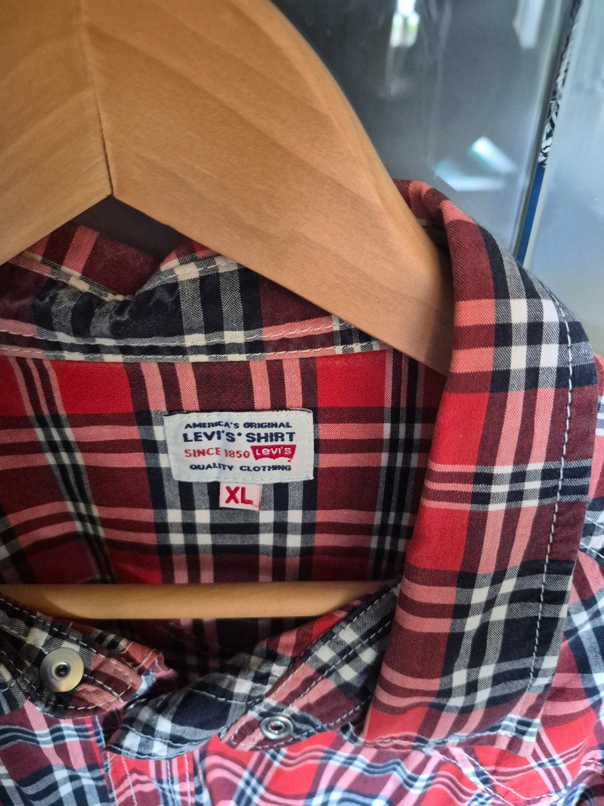 Levi's geruit overhemd - rood, zwart, wit (XL), Levi's, Ophalen of Verzenden, Zo goed als nieuw, Overige halswijdtes