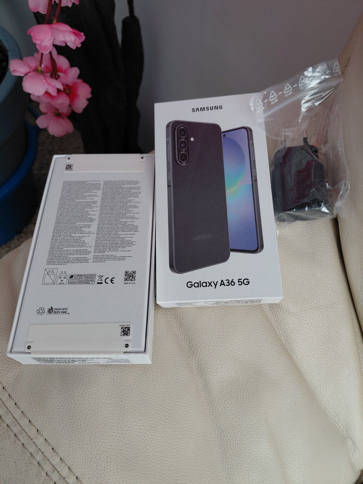 Samsung Galaxy A36 5G nieuw in doos helemaal sealed zwart, Telecommunicatie, Mobiele telefoons | Apple iPhone, 128 GB, Overige modellen