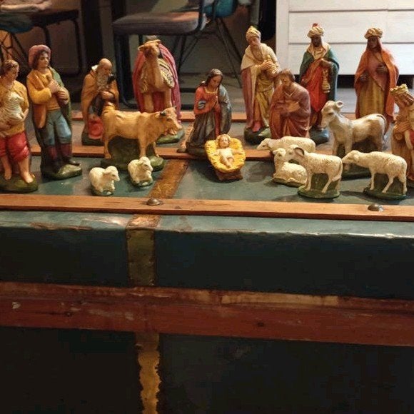 Complete Kerststal Set - 18 Beeldjes - Lumen Venlo, Verzamelen, Ophalen of Verzenden, Gebruikt, Beeld(je), Christendom | Katholiek
