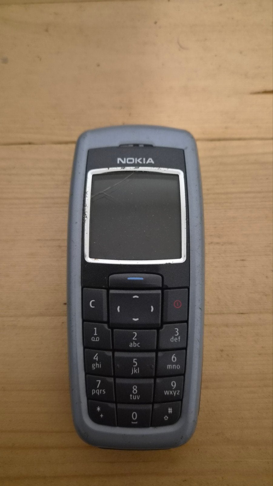 Nokia 2600 - Klassieke telefoon met spellen, Gebruikt, Geen camera, Fysiek toetsenbord, Ophalen of Verzenden