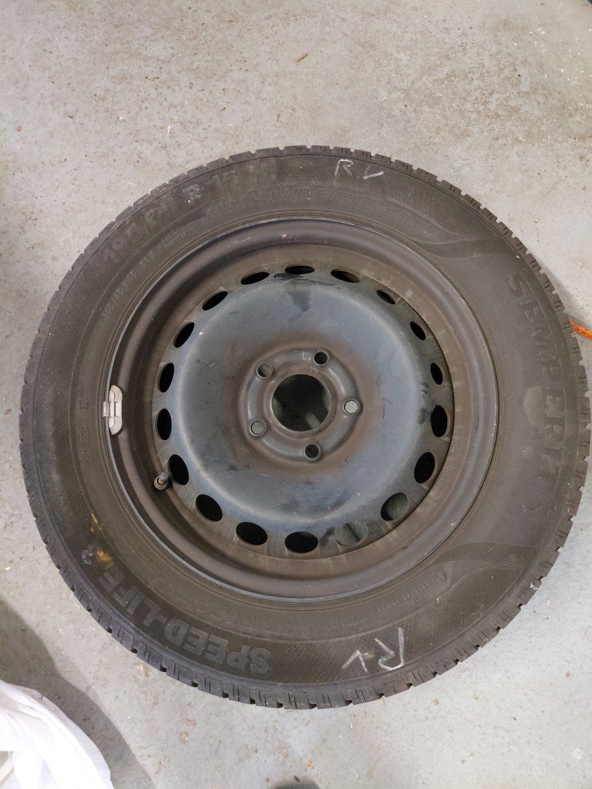 4 Autobanden zomer stalen velg Semperit, Auto diversen, Aanhangwagen-onderdelen, Ophalen