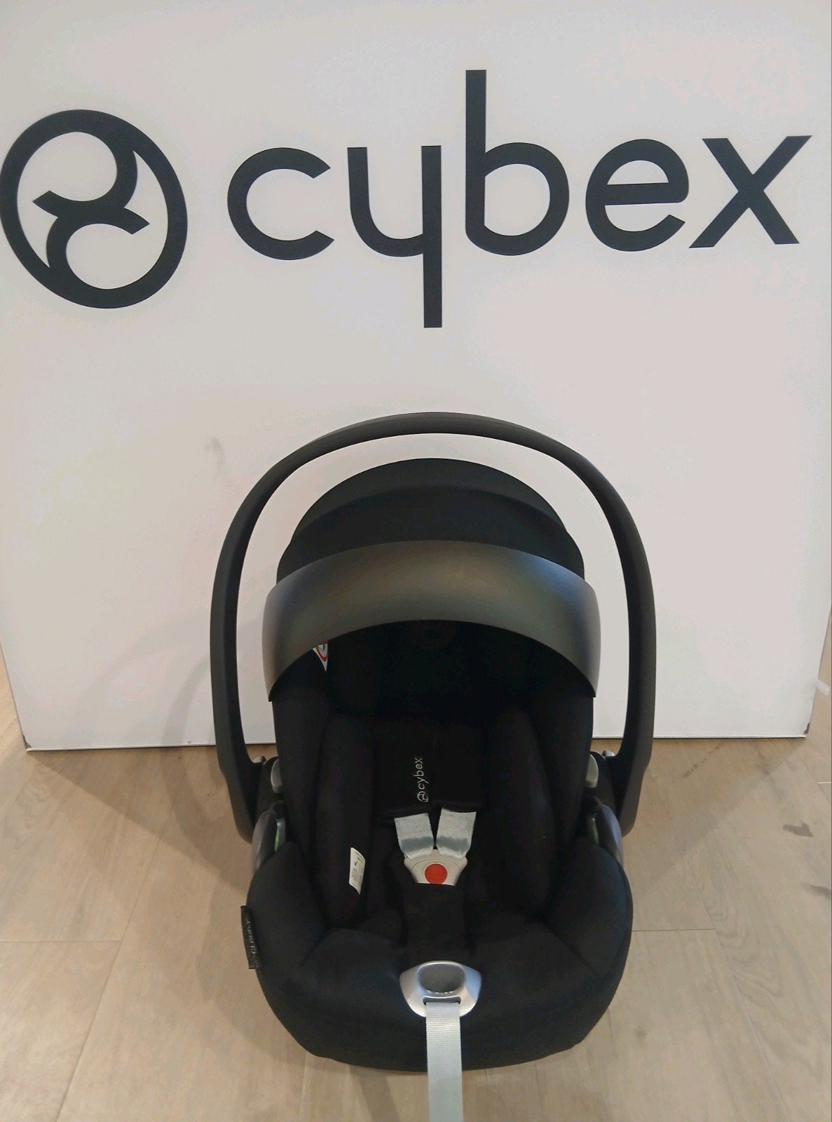 cybex cloud t i-Size, Autogordel of Isofix, Zo goed als nieuw, 0 t/m 13 kg, Slaapstand