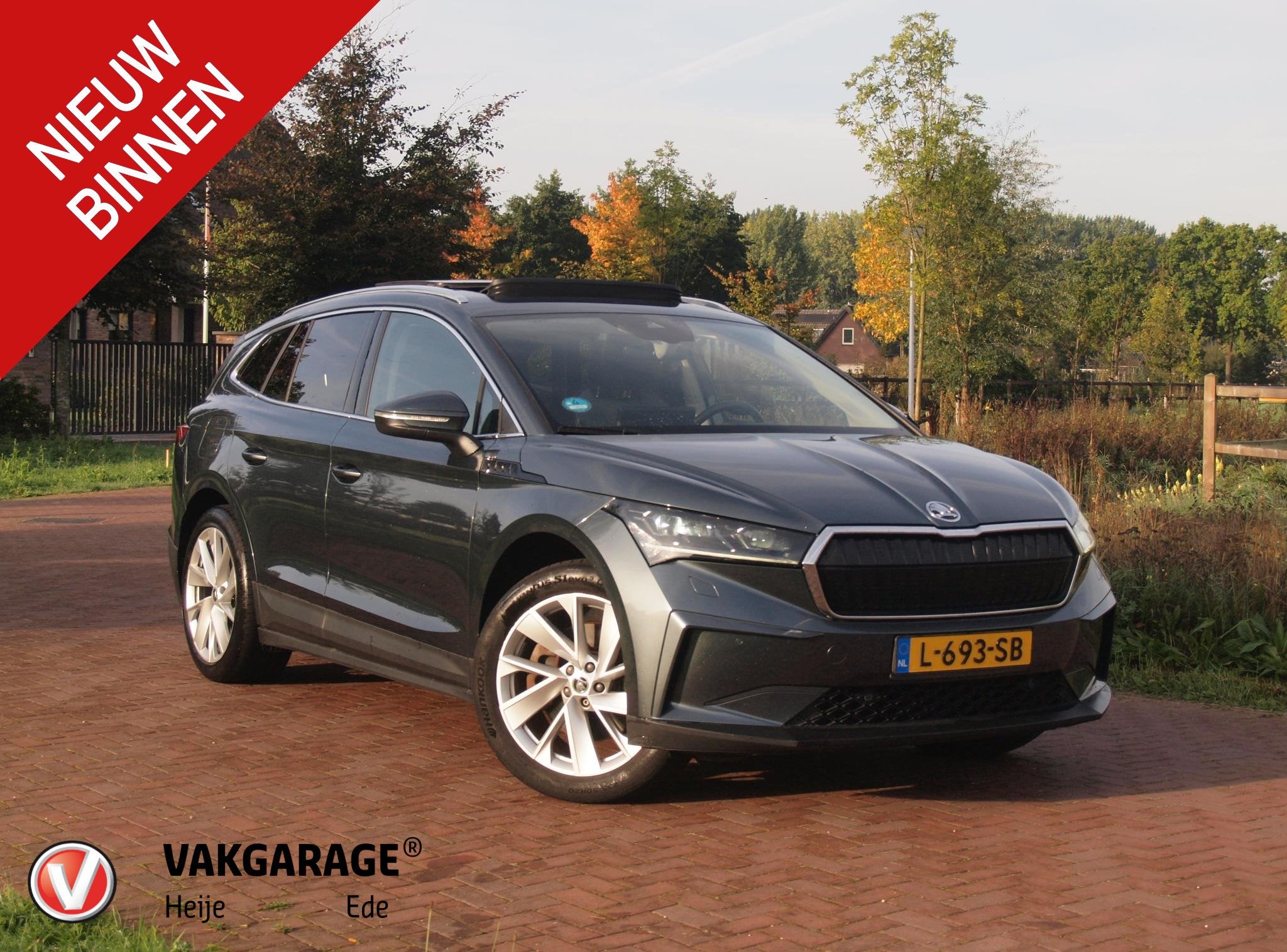 Skoda Enyaq iV 80 | Panoramadak | Trekhaak | Camera | Warmte, Dealer onderhouden, Achterwielaandrijving, Gebruikt, 544 km