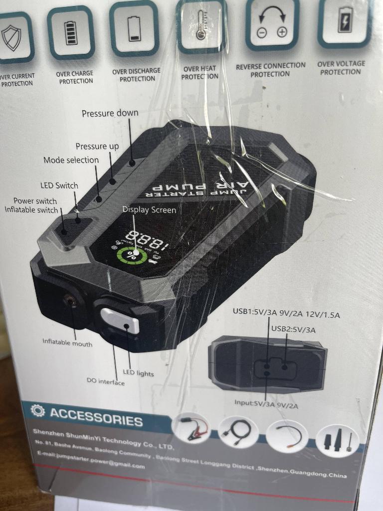 4 in 1 Jump Starter 12V met luchtcompressor universeel, Ophalen of Verzenden, Nieuw