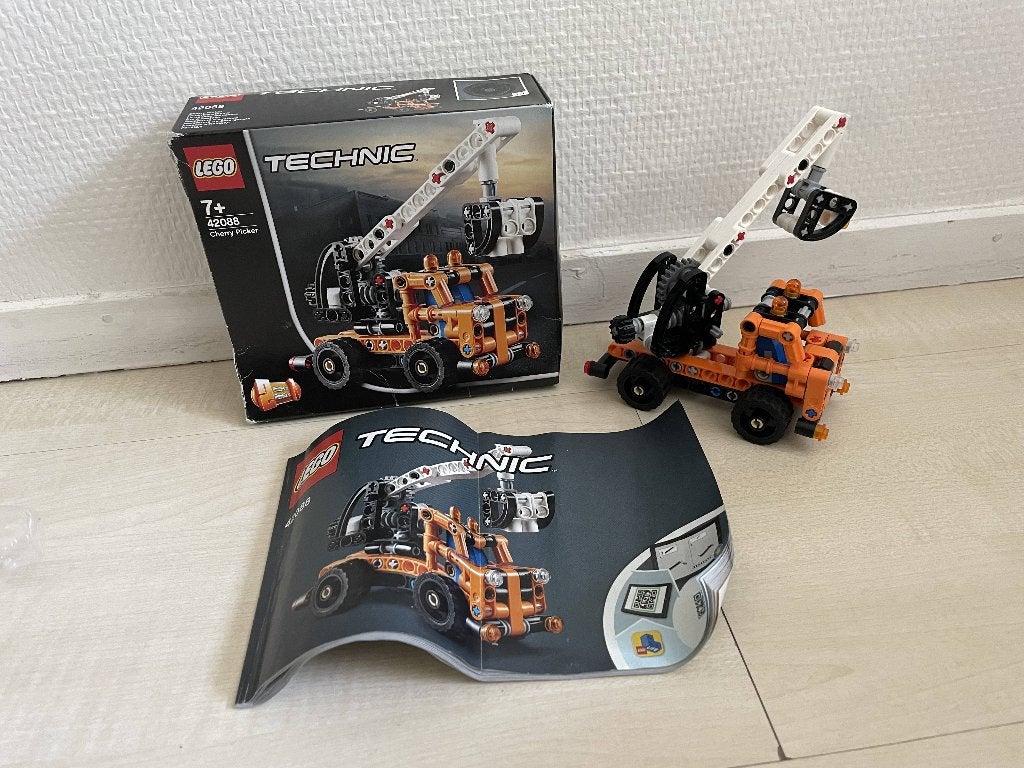 Lego Technic 42088 Hoogwerker  met doos en instructies, Ophalen, Inclusief instructies, Lego, Zo goed als nieuw