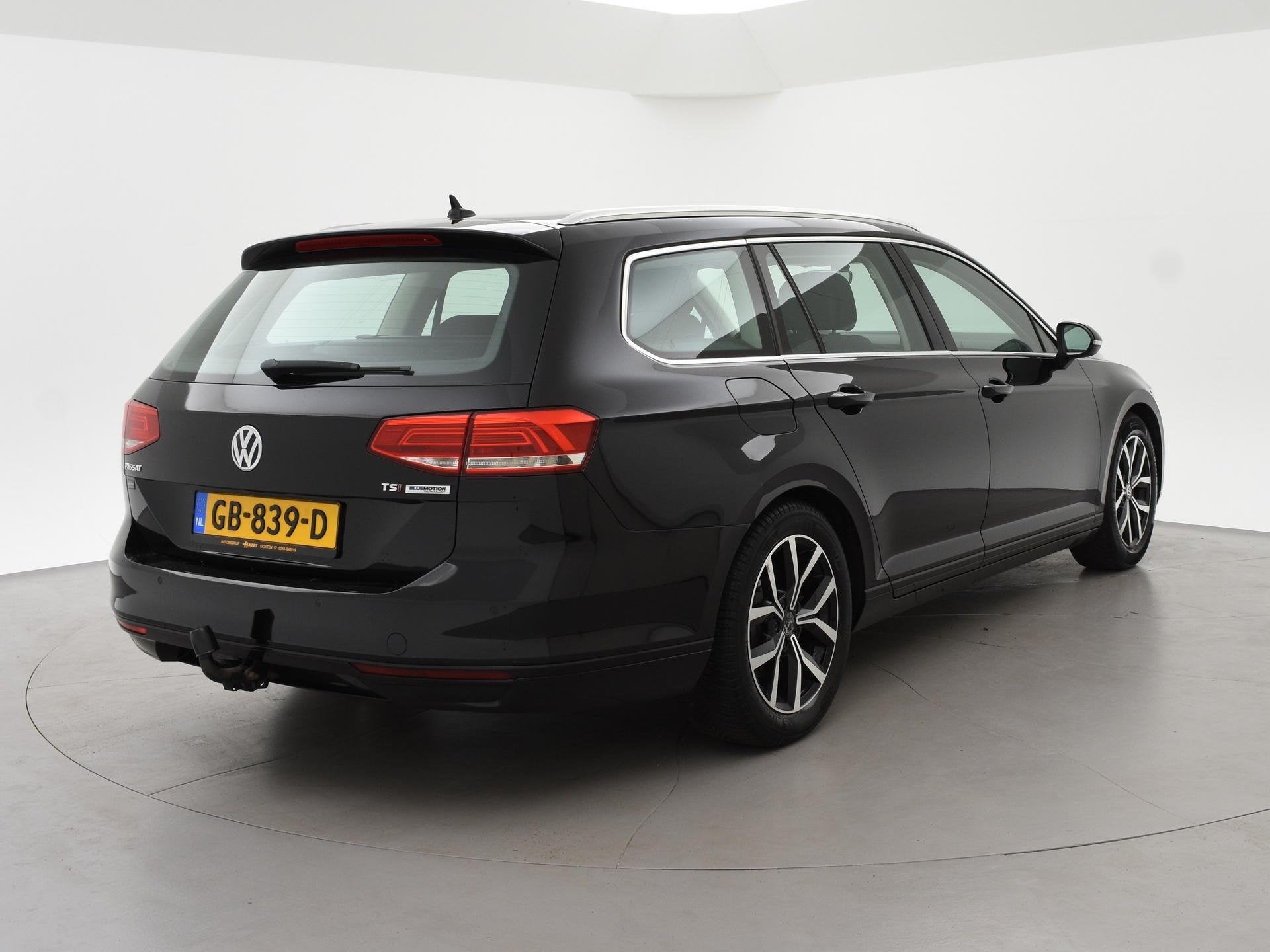 Volkswagen Passat Variant 1.4 TSI COMFORTLINE + TREKHAAK 150, Voorwielaandrijving, Gebruikt, 4 cilinders, Automatische klimaatregeling