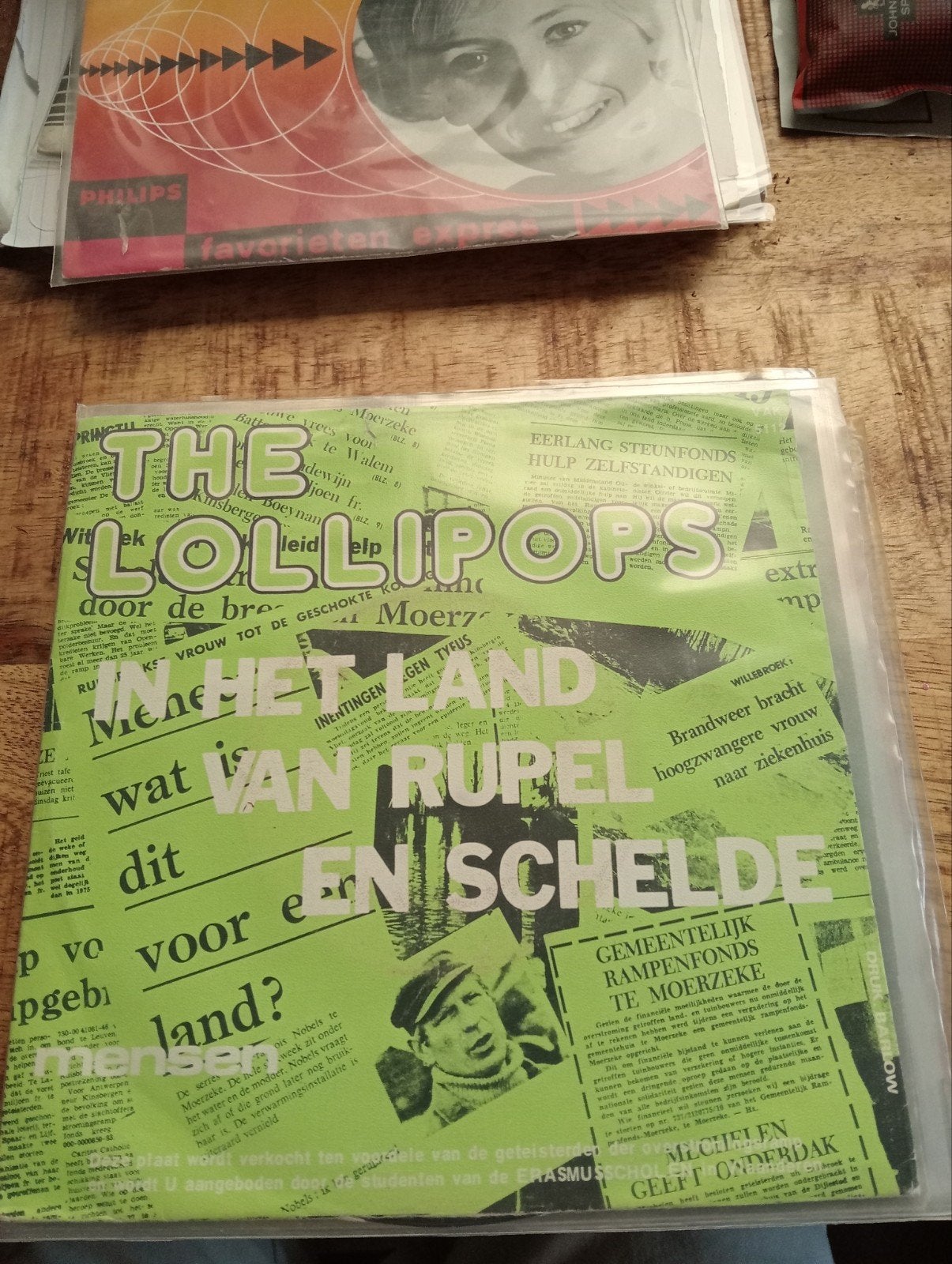 The Lollipops - in het land van rupel en Schelde, Ophalen of Verzenden, Zo goed als nieuw, Overige formaten, Levenslied of Smartlap
