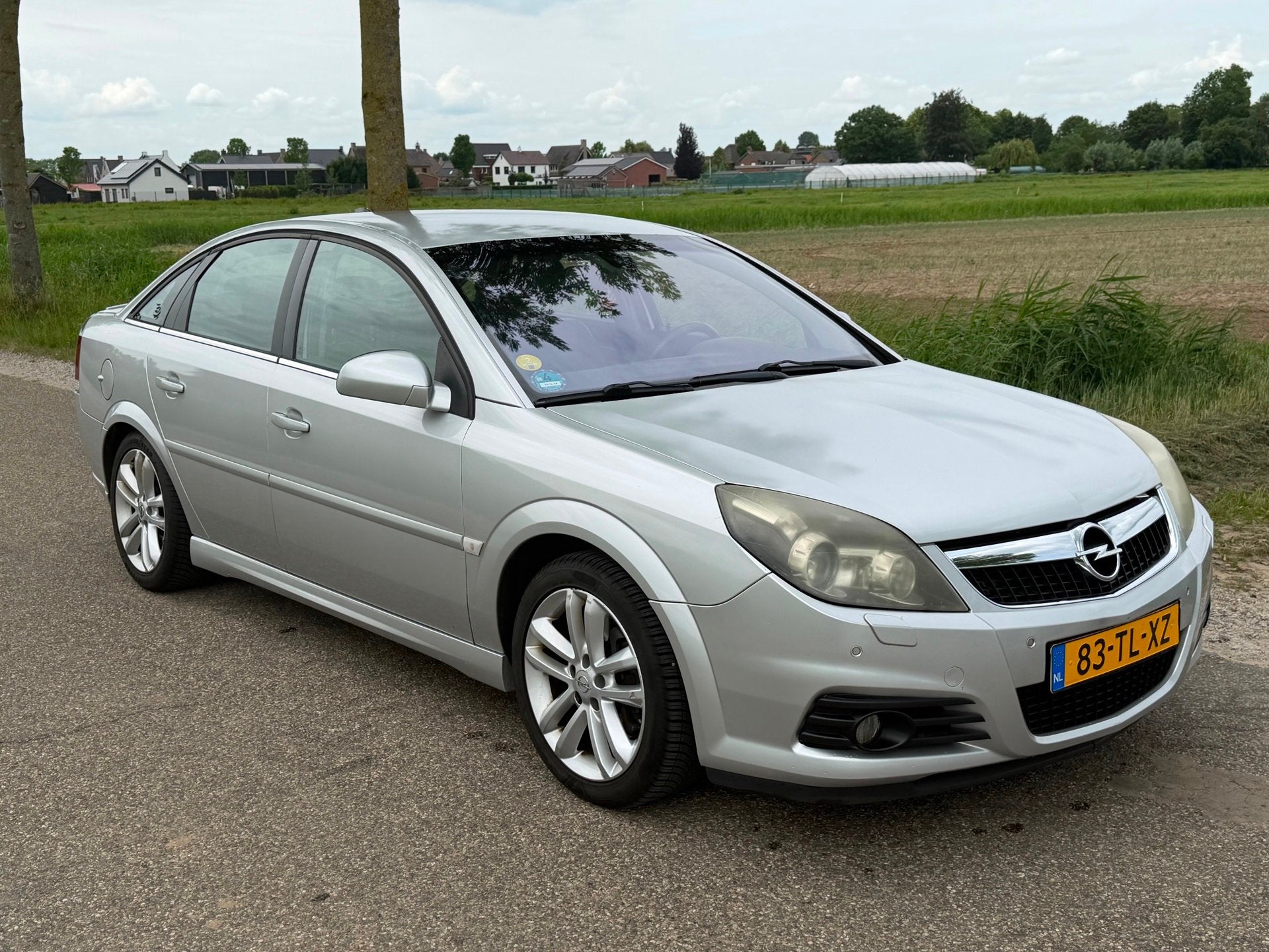 Opel Vectra GTS 2.8 V6 Sport AUT APK 11-2026 Airco Leder, Auto's, Opel, Gebruikt, Zwart, 1505 kg, Vectra