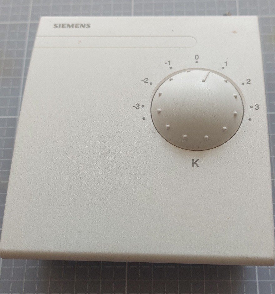 Siemens QAA27 instelbaar, Ophalen of Verzenden, Zo goed als nieuw, Siemens