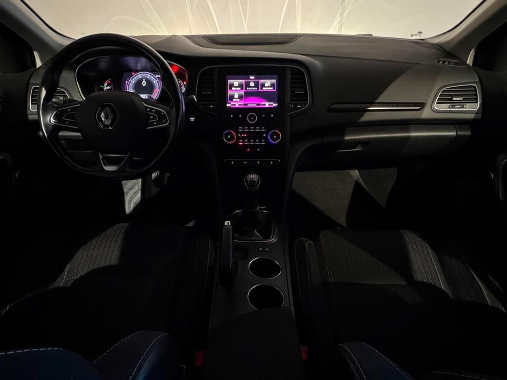 Renault Megane 1.2 TCe Zen /Virtual/Keyless/Clima/Cruise/PDC, Voorwielaandrijving, Stof, Gebruikt, Euro 6
