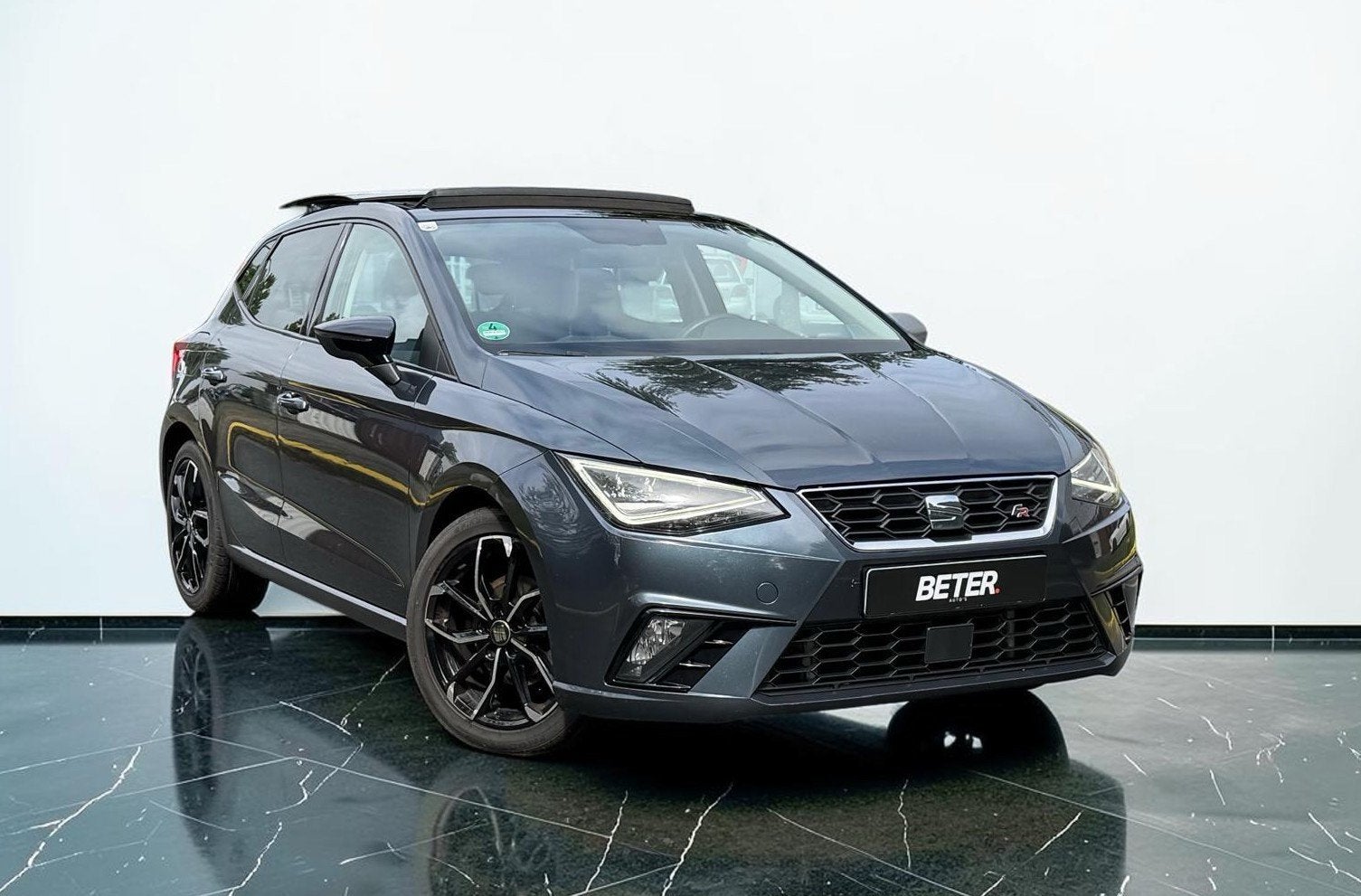 Seat Ibiza 1.0 TSI FR Business Intense Pano|cruise |LED, Auto's, Voorwielaandrijving, Dealer onderhouden, Gebruikt, Zwart