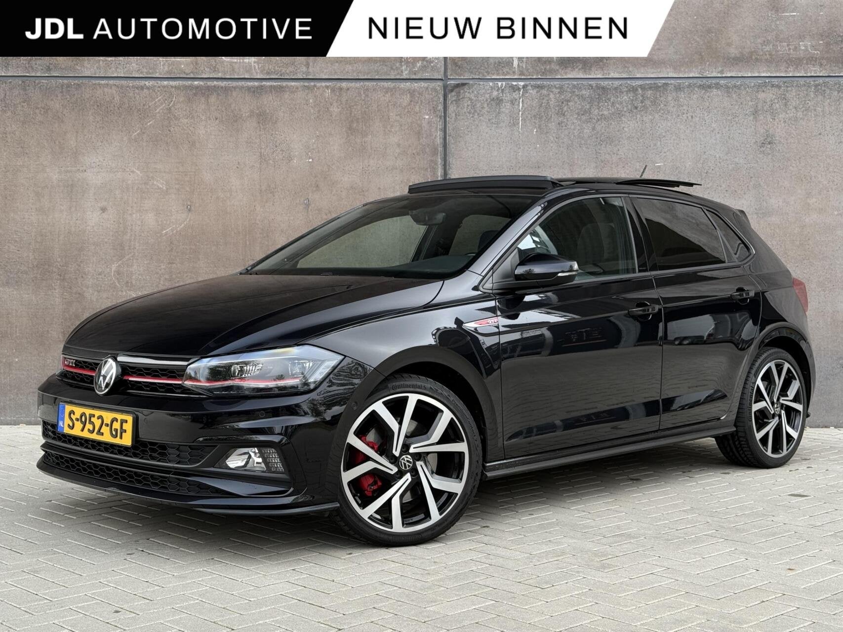 Volkswagen Polo 2.0 TSI GTI | Panorama dak | Beats Audio | A, Stof, Gebruikt, 4 cilinders, Zwart