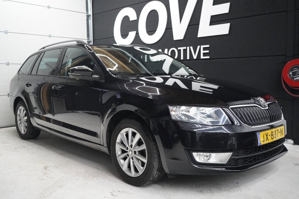 Skoda Octavia 1.0 TSI Greentech Ambition Business | AIRCO |, Voorwielaandrijving, Stof, Gebruikt, Origineel Nederlands