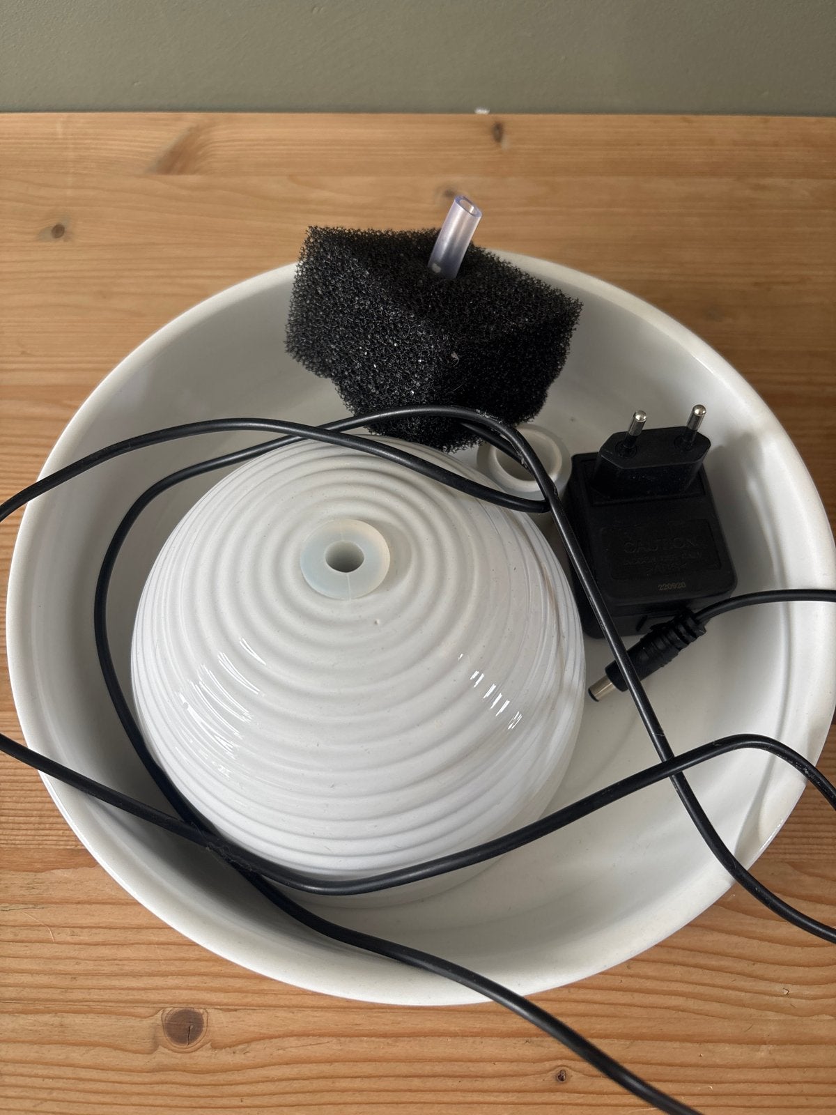 Keramische drinkfontein voor katten, Ophalen, Zo goed als nieuw