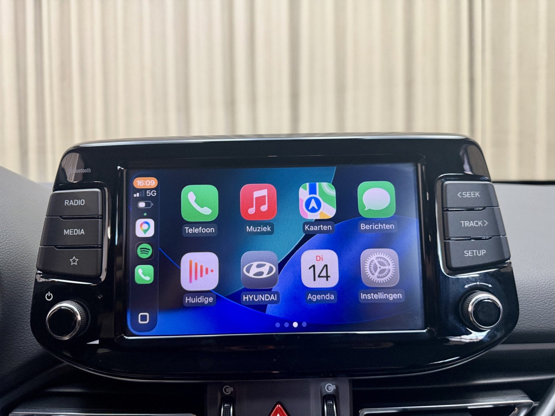Hyundai i30 1.0 T-GDi MHEV *1e Eigenaar!* Apple Carplay / St, Voorwielaandrijving, Gebruikt, Bedrijf, 3 cilinders