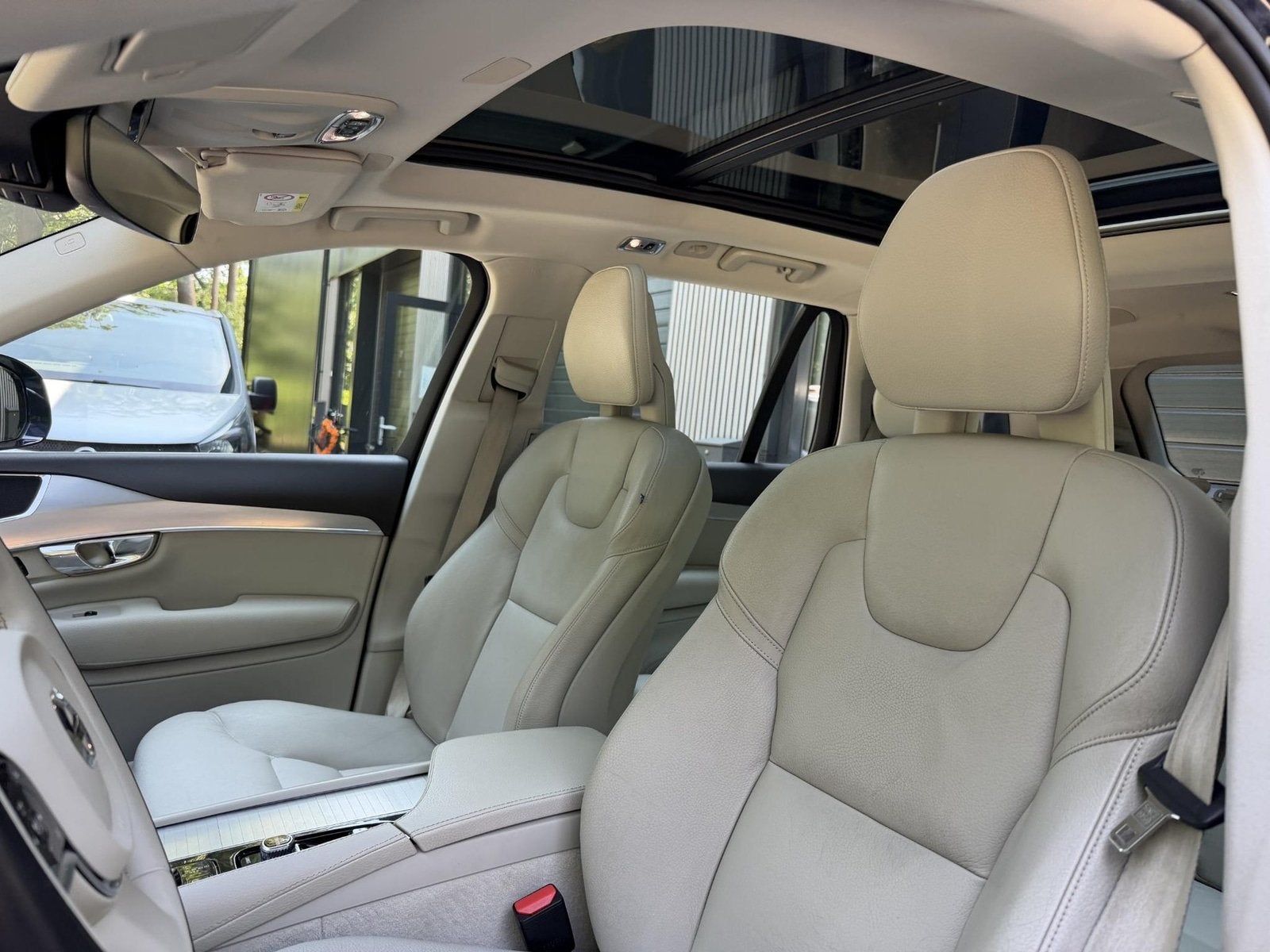 Foto 10 van Volvo XC90 2.0 T8 Twin Engine AWD Inscription