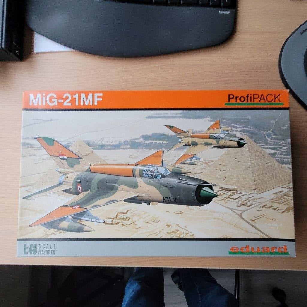 Eduard Mig 21MF 1:48 (8231), Overige merken, Ophalen of Verzenden, Zo goed als nieuw, Groter dan 1:72