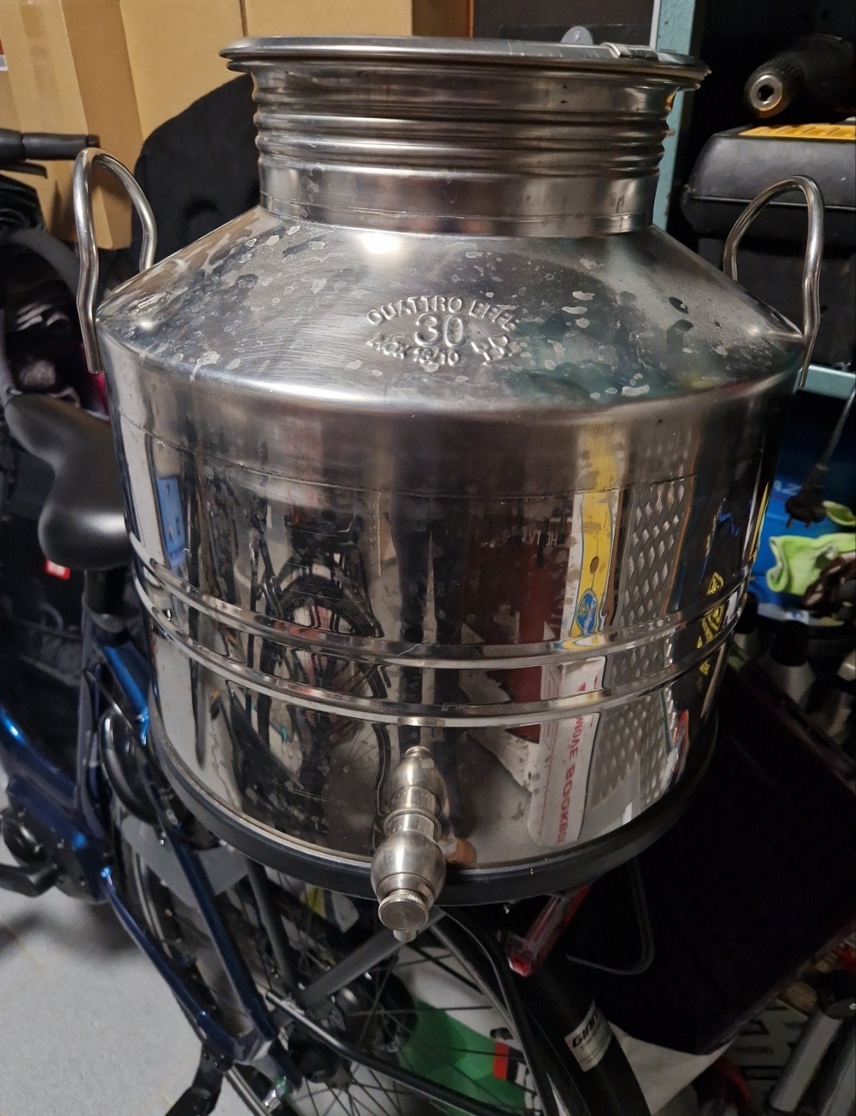 olijfolie vat 30 liter, Ophalen
