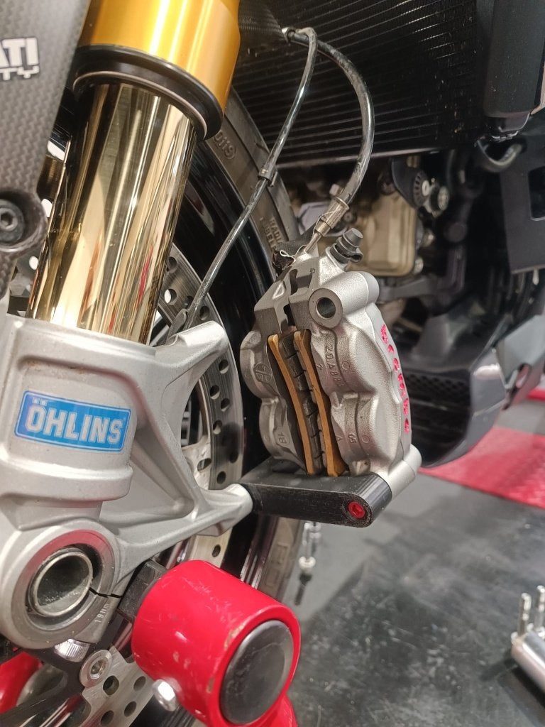 Ducati Remklauw adapter voor bandenwissel – M10 / Brembo M4, Motoren, Ophalen of Verzenden