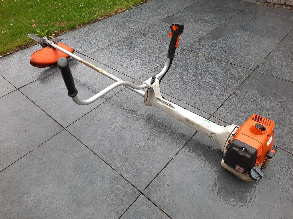 Professionele Stihl bosmaaier met diverse toebehoren., Tuin en Terras, Ophalen, Gebruikt, 30 tot 50 cm, Stihl
