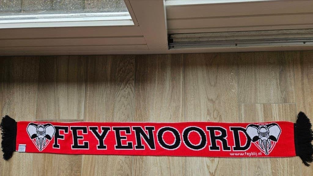 Feyenoord sjaal  uit 2013- Diergaarde Blijdorp, Ophalen of Verzenden, Nieuw, Feyenoord, Vaantje of Sjaal
