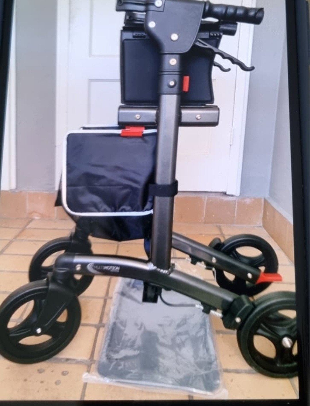nieuwe lichtgewicht rollator, Ophalen of Verzenden, Lichtgewicht, Nieuw