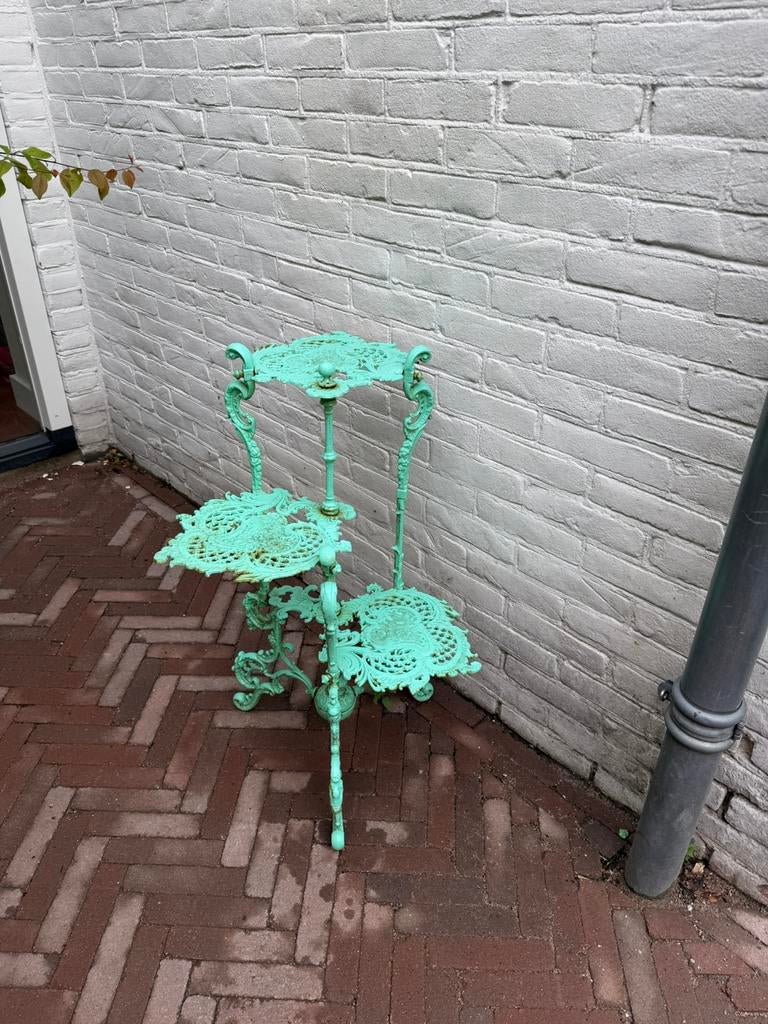 Franse gietijzeren planten etagère turquoise patina, Ophalen, Gebruikt