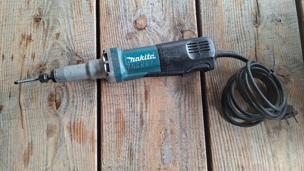 Makita GD0801C Stiftfrees rechteslijper freesmachine, ,, Ophalen of Verzenden, Zo goed als nieuw, ,