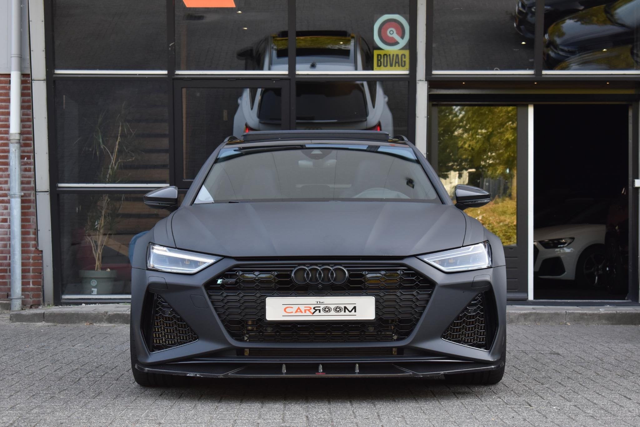 Audi A6 Avant RS 6 TFSI quattro performance Pano Urban Carbo, Automaat, Gebruikt, Met garantie (alle), 2065 kg