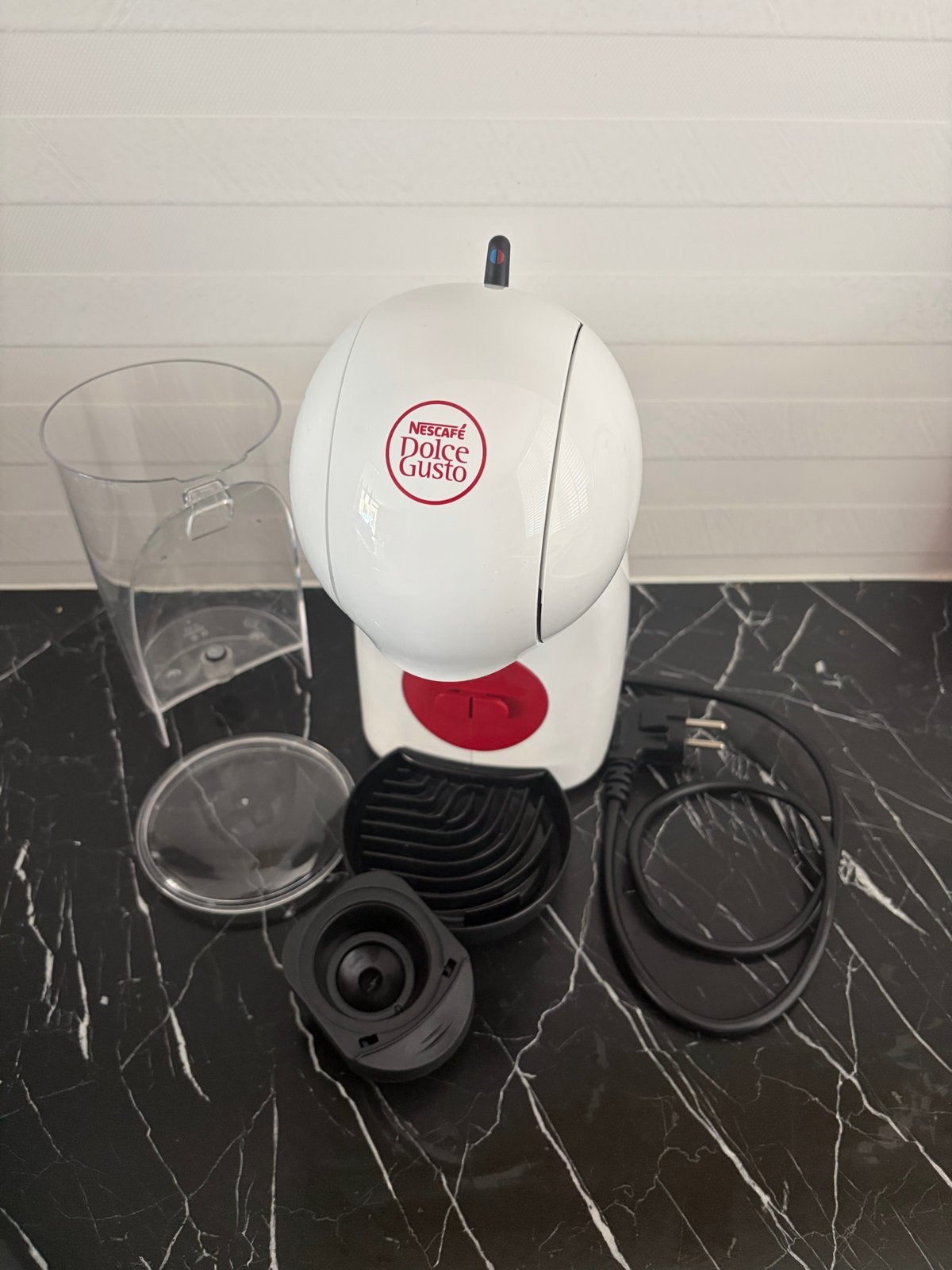 Nescafé Dolce Gusto koffiezetapparaat - Zo goed als nieuw, Ophalen, Koffiemachine, Zo goed als nieuw, 1 kopje