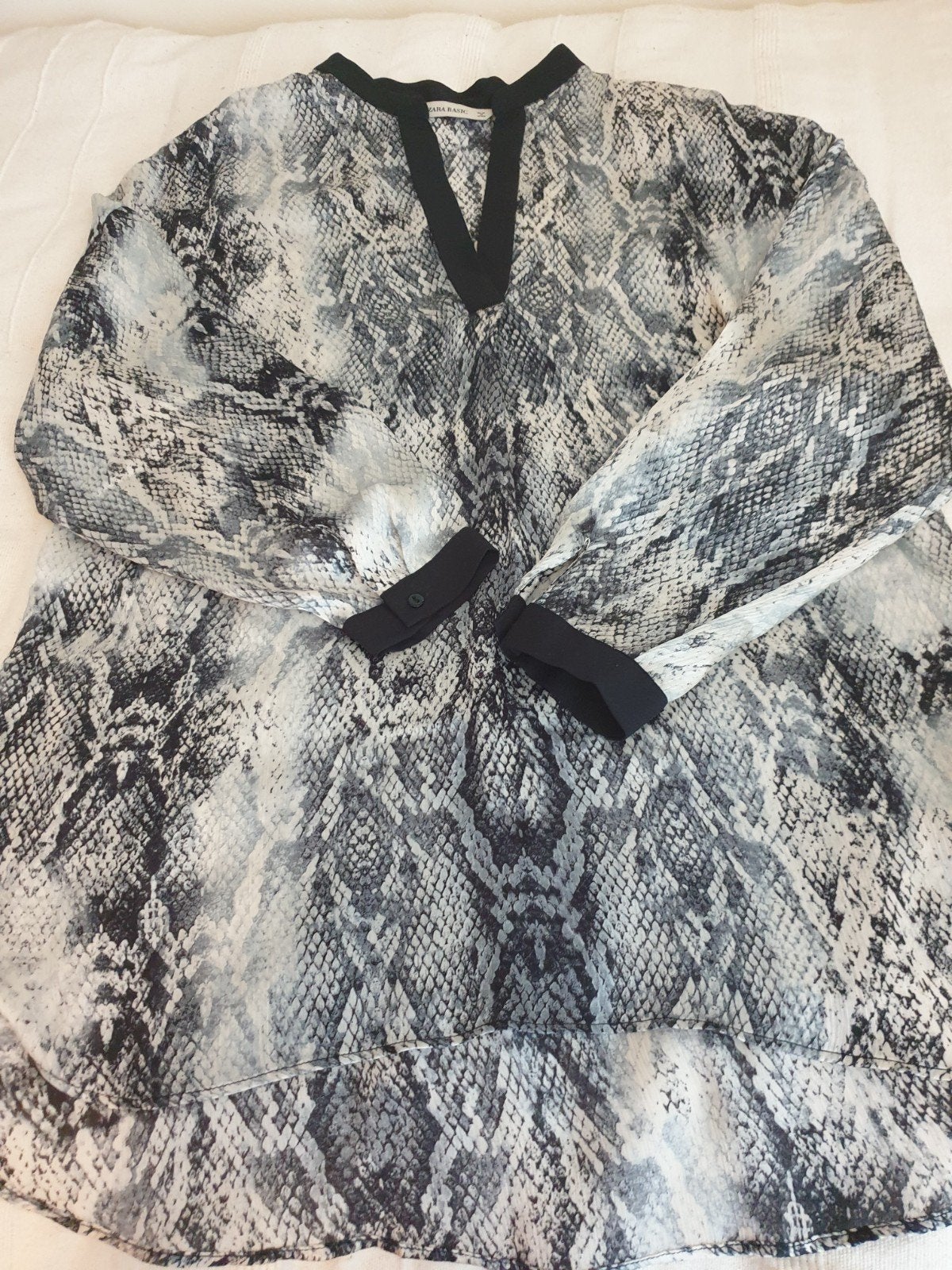 Glanzende lange blouse met slangenprint - Maat L, Overige kleuren, Maat 42/44 (L), Ophalen of Verzenden, Zara Basic
