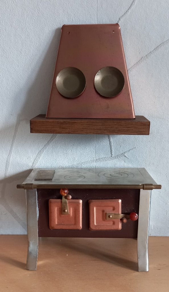 Vintage koperen / messing fornuis met schouw 1:12, Ophalen of Verzenden, Zo goed als nieuw, Poppenhuis