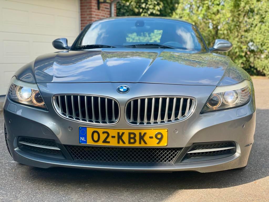 BMW Z4 2.5 Roadster - Youngtimer - Handgeschakeld, 2497 cc, Cabriolet, Handgeschakeld, Zilver of Grijs