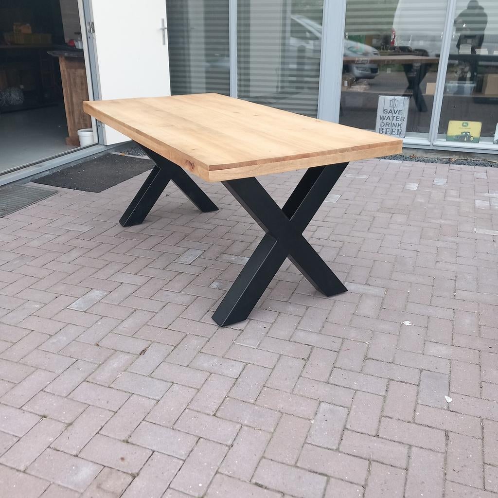 Mango houten eettafel met stalen kruispoot. Nieuw!, Ophalen, Nieuw, 50 tot 100 cm, 150 tot 200 cm